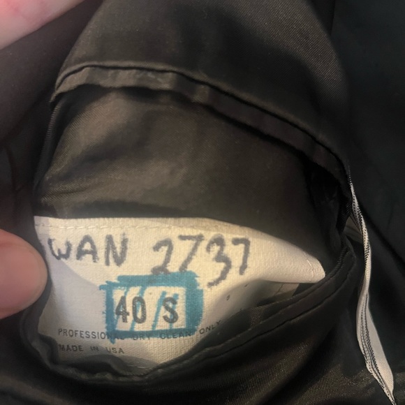 Oscar de la Renta suit jacket - Picture 7 of 7